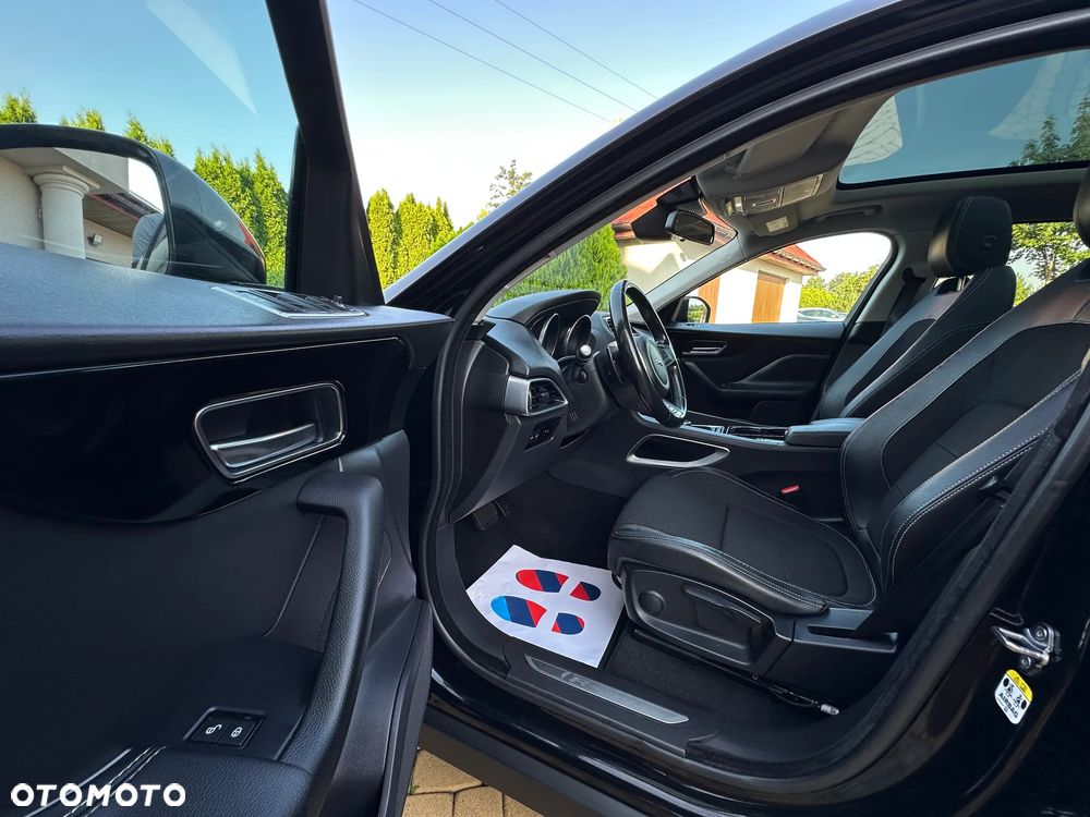 Jaguar F-Pace 20d R-Sport - 20