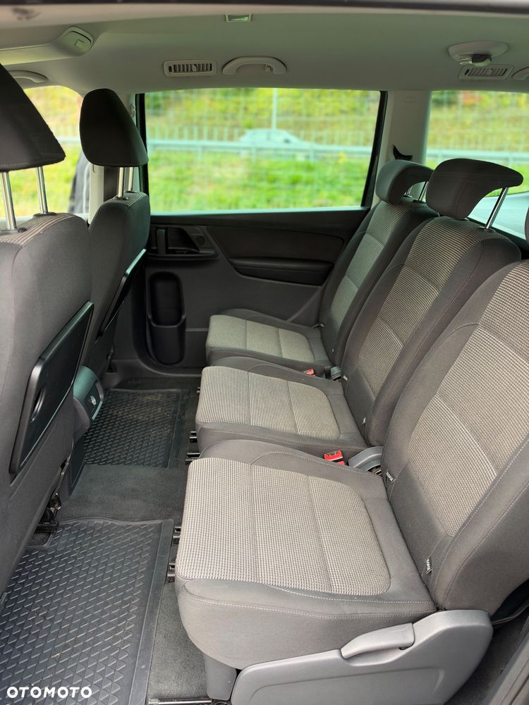 Volkswagen Sharan - 14