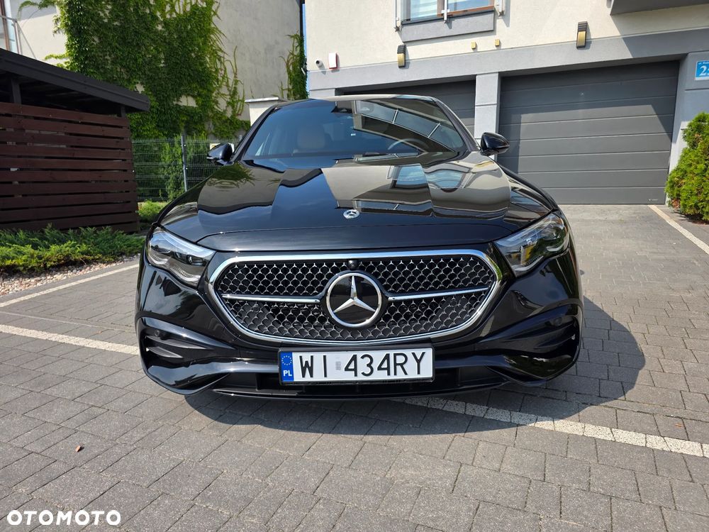 Mercedes-Benz Klasa E 220 d mHEV 4-Matic AMG 9G-Tronic - 4