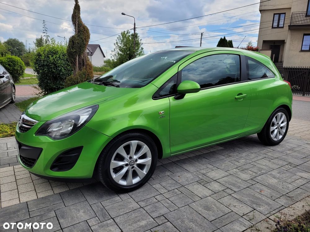 Opel Corsa 1.4 16V Active - 2