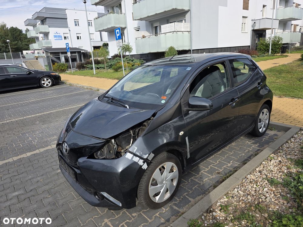Toyota Aygo 2015 photo 2