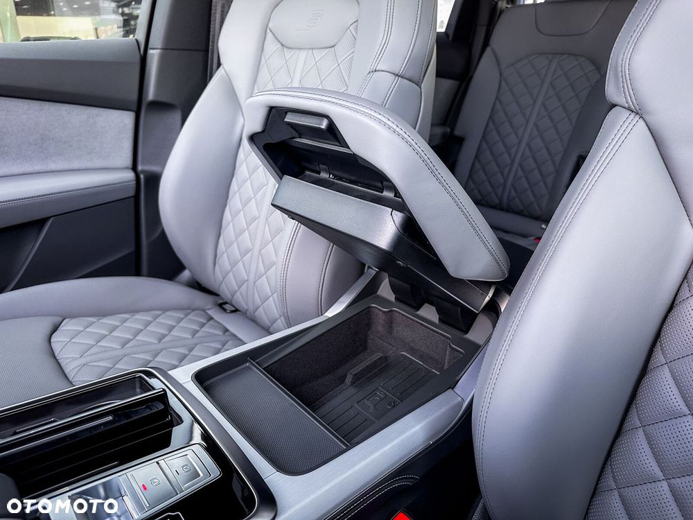 Audi Q7 - 24