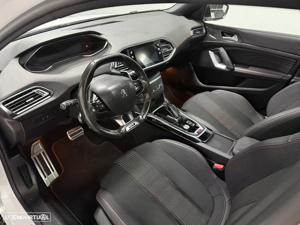 Peugeot 308 1.5 BlueHDi GT Line EAT8 - 15