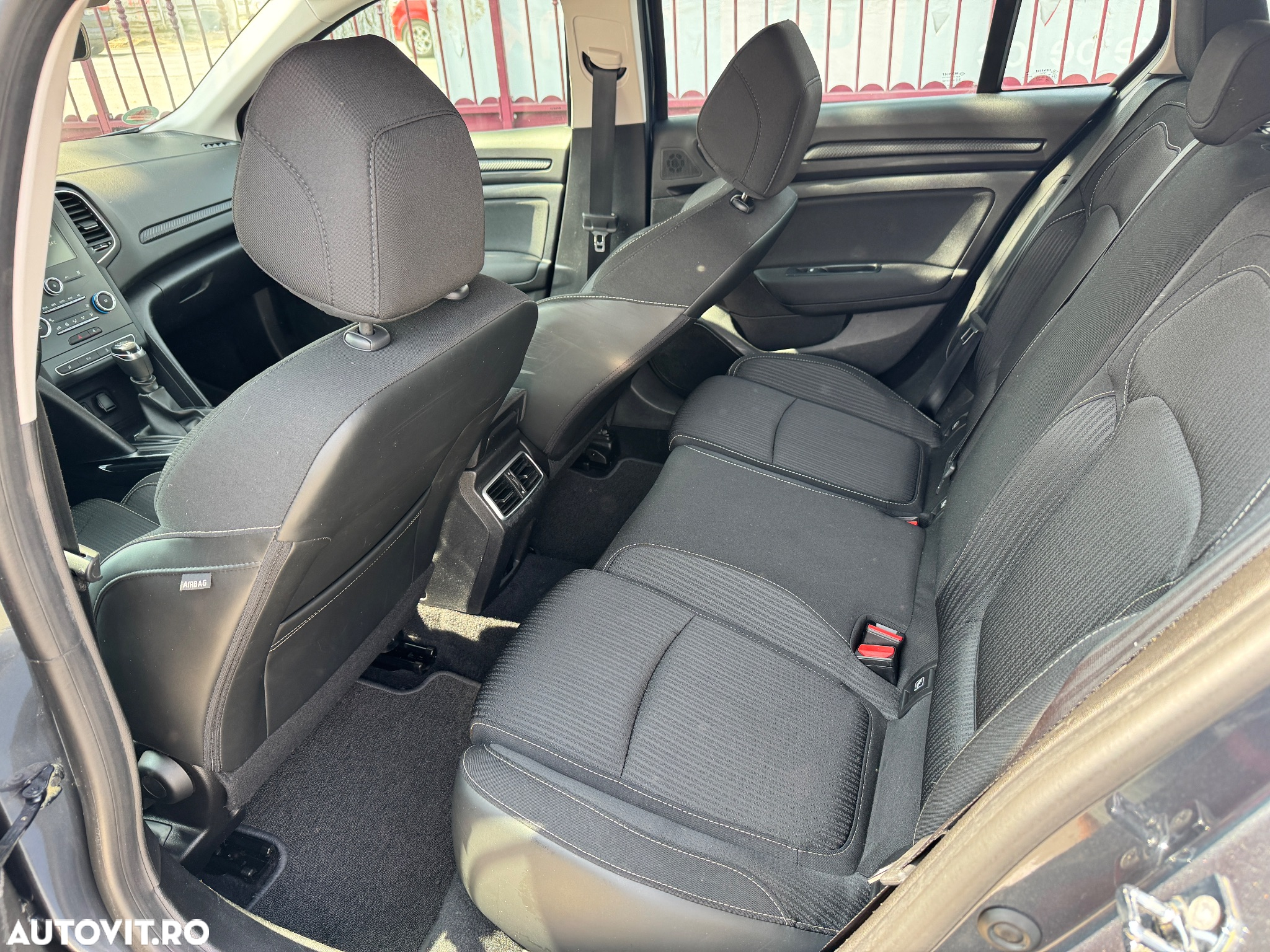 Renault Megane Blue dCi 116 Intens - 12