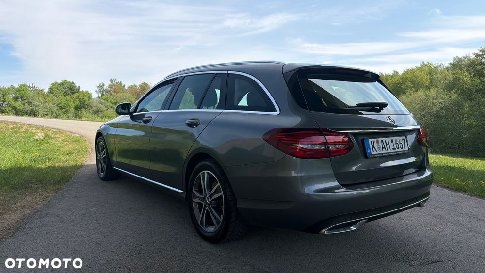 Mercedes-Benz Klasa C 200 d 9G-TRONIC - 27