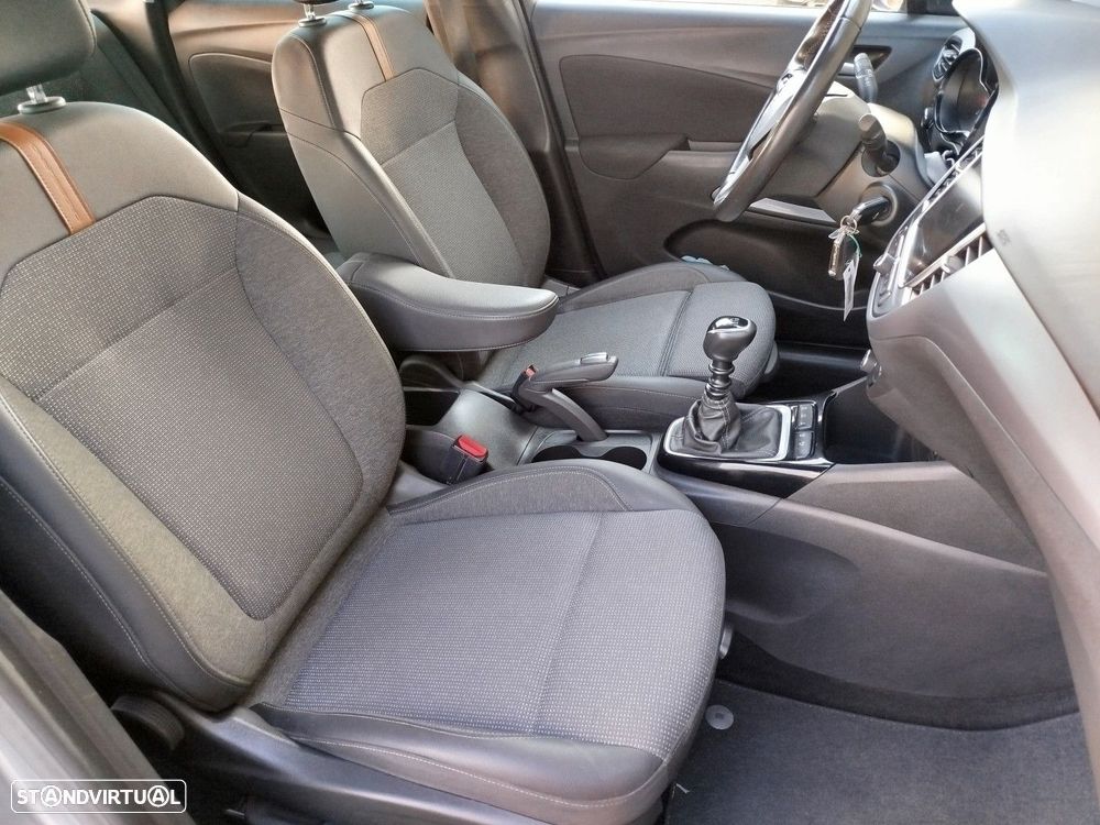 Opel Crossland 1.2 T Business Edition - 16