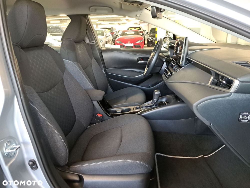 Toyota Corolla 1.8 Hybrid Comfort - 16