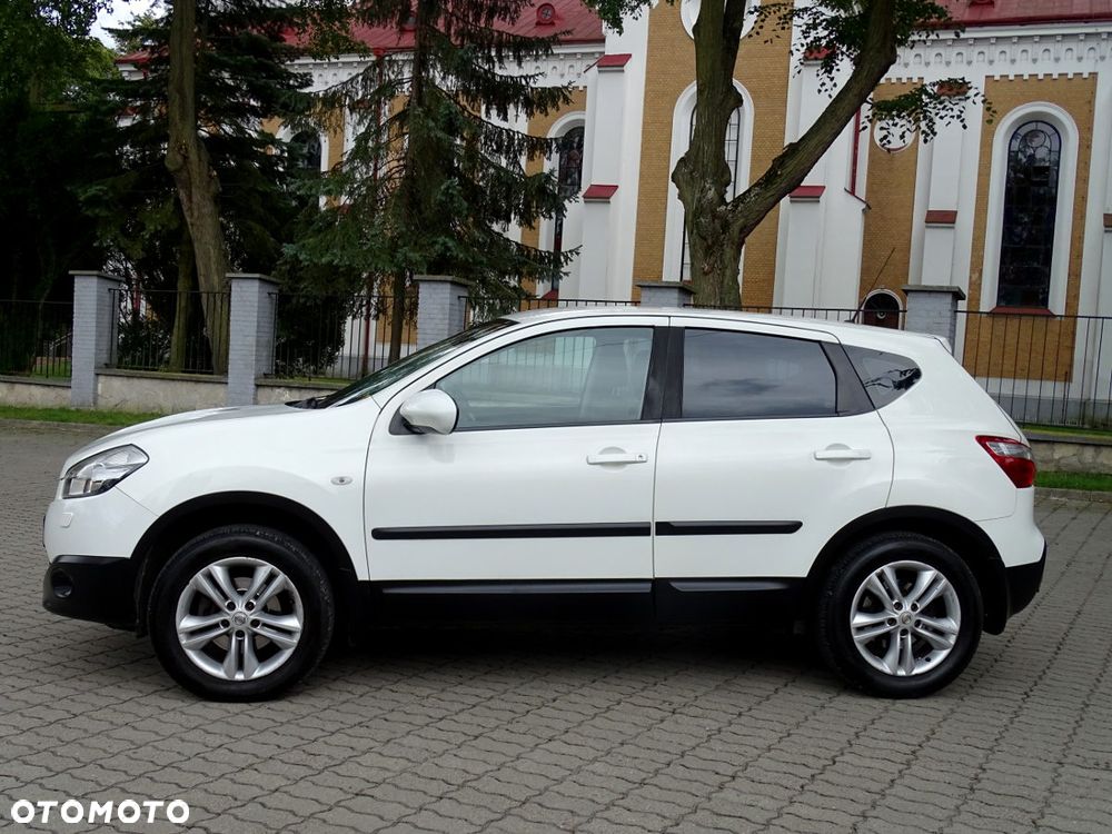 Nissan Qashqai 2.0 CVT 360 - 5