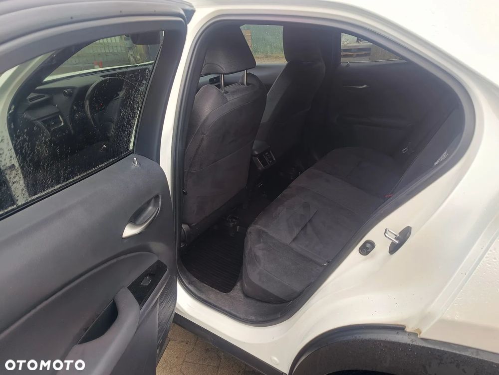 Lexus UX 200 GPF Business 2WD - 11