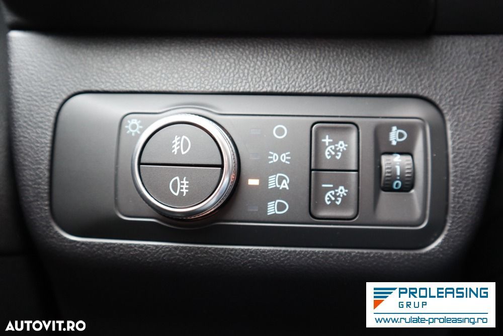 Ford Kuga 2.5 Duratec FHEV FWD Titanium - 12
