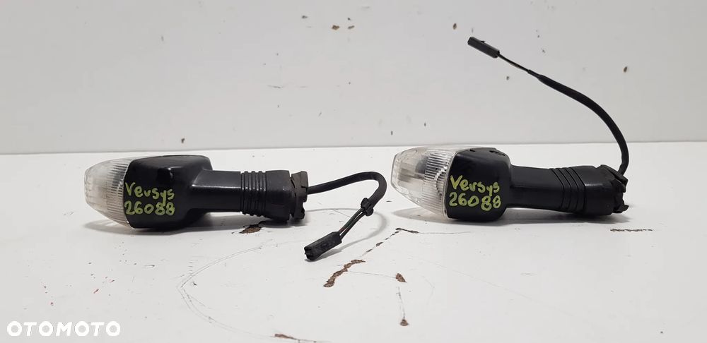 Kawasaki KLE 650 Versys 05-09 Kierunkowskazy migacze komplet - 1