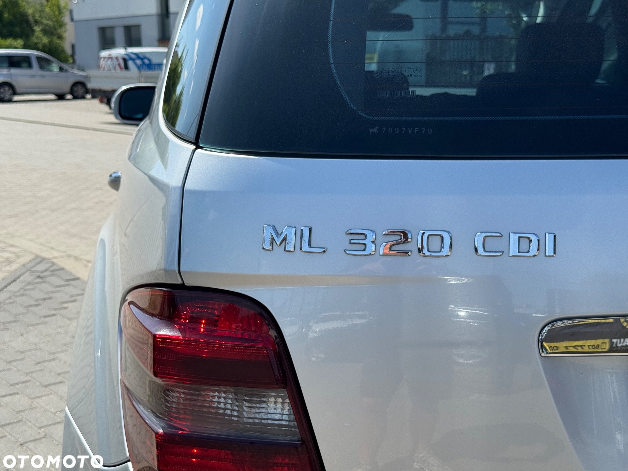 Mercedes-Benz ML 320 CDI 4Matic 7G-TRONIC - 23