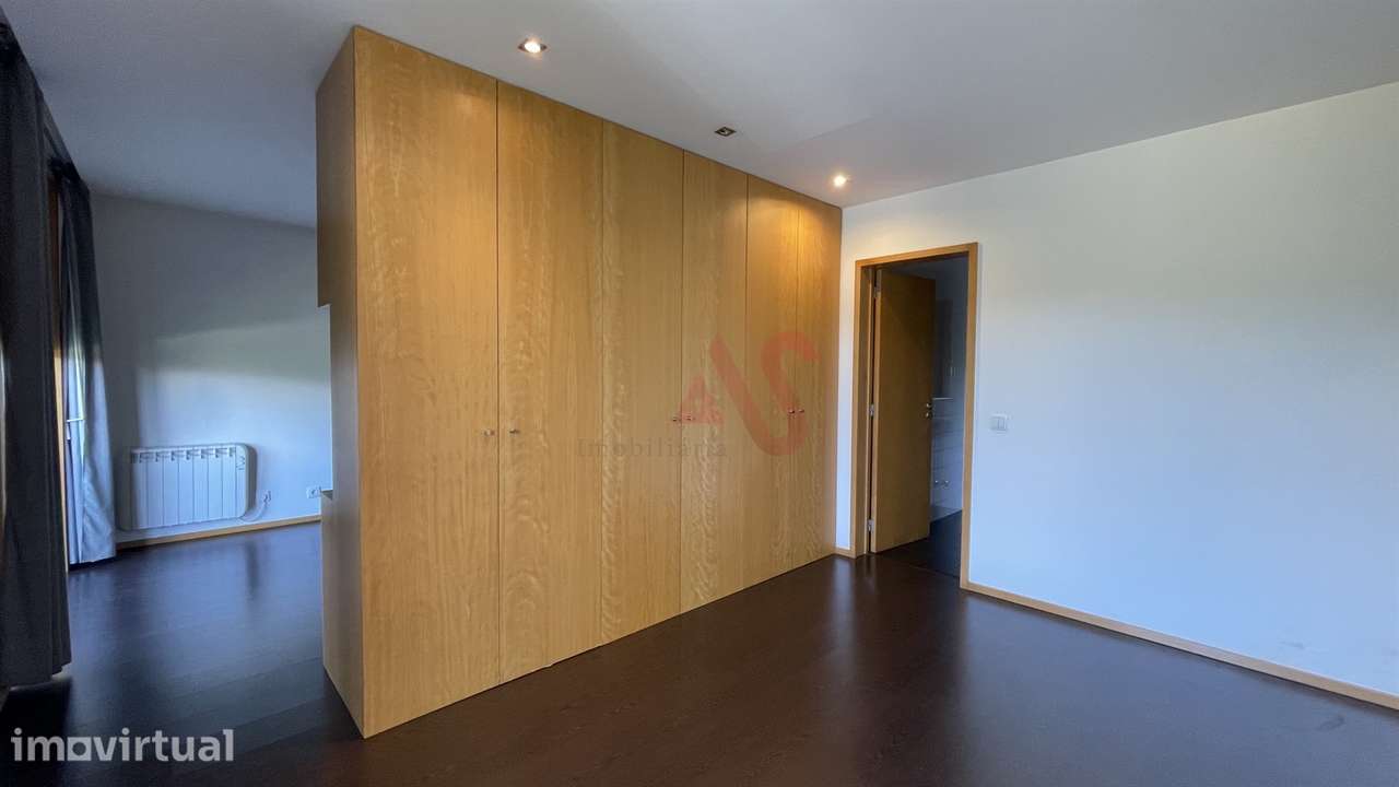 Apartamento T0 dividido em T1 | Guimarães, em frente ao polo da Univer - Grande imagem: 5/15