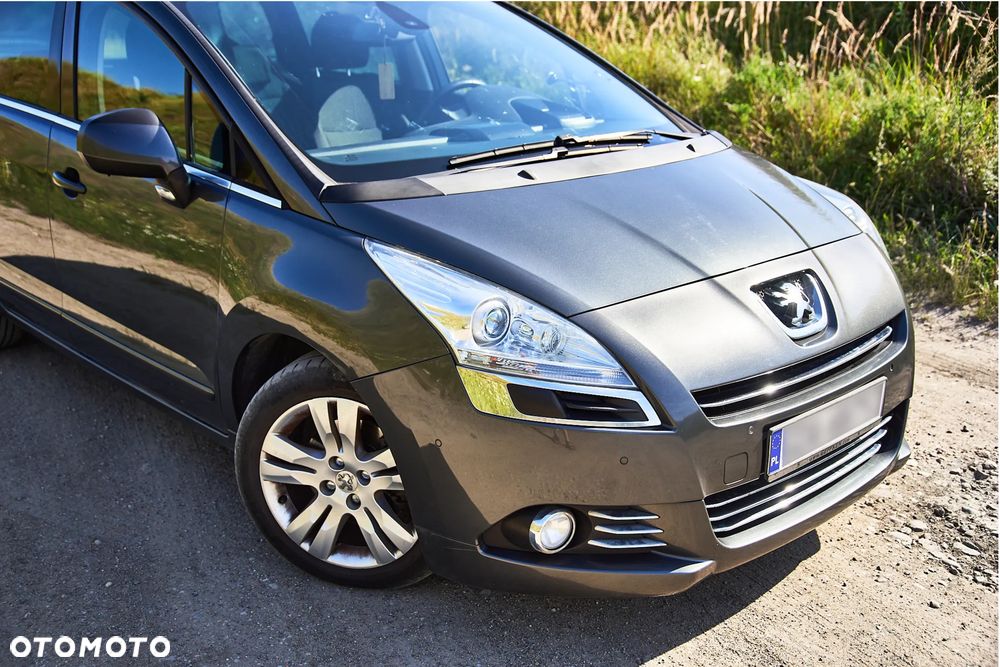 Peugeot 5008 2.0 HDi Premium + - 9