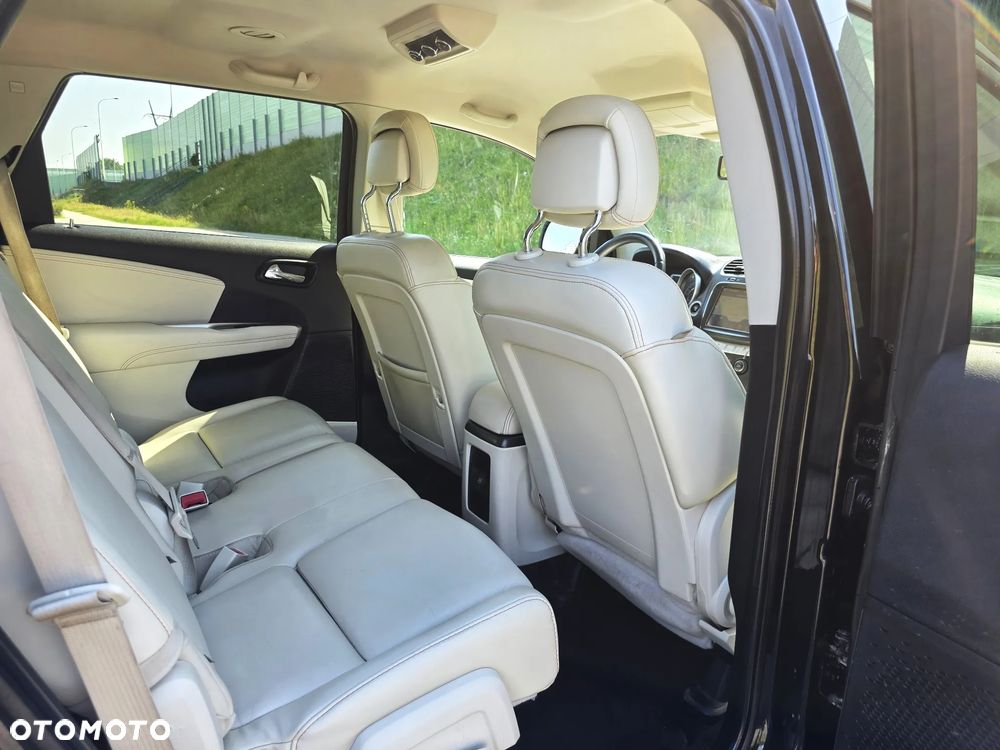 Fiat Freemont 2.0 Multijet Lounge AWD - 27
