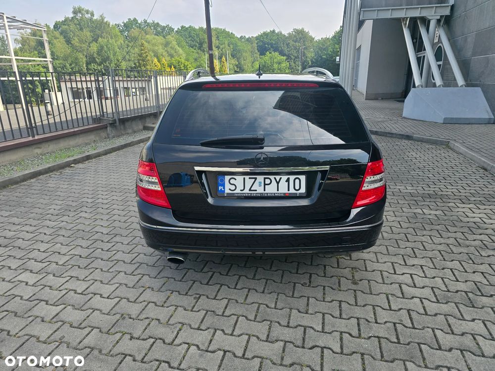 Mercedes-Benz Klasa C 200 (BlueEFFICIENCY) 7G-TRONIC Elegance - 8