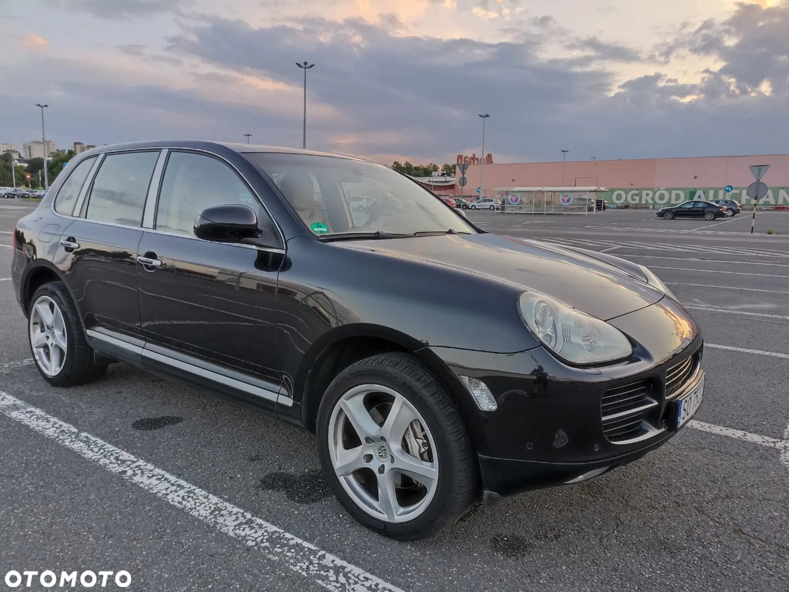 Porsche Cayenne - 24