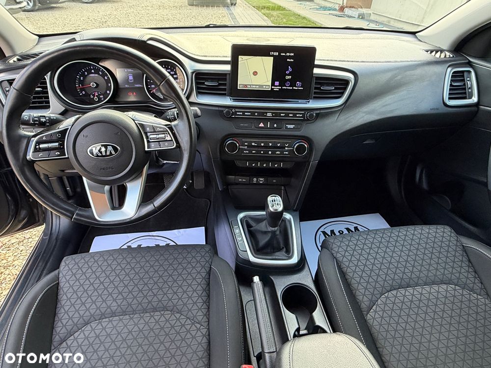 Kia Ceed 1.4 Vision - 21