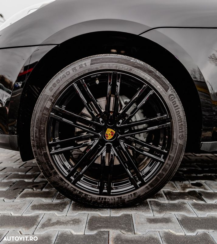 Porsche Macan - 4