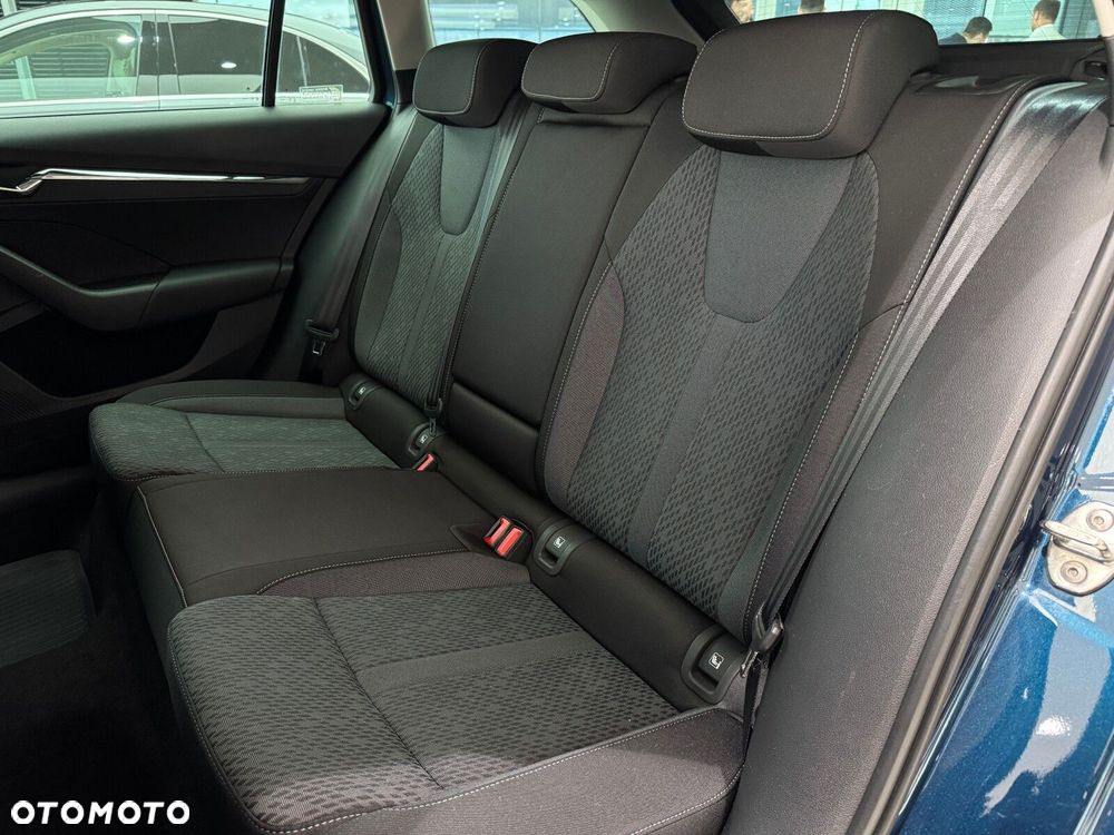 Skoda Octavia 1.5 TSI ACT Style - 13