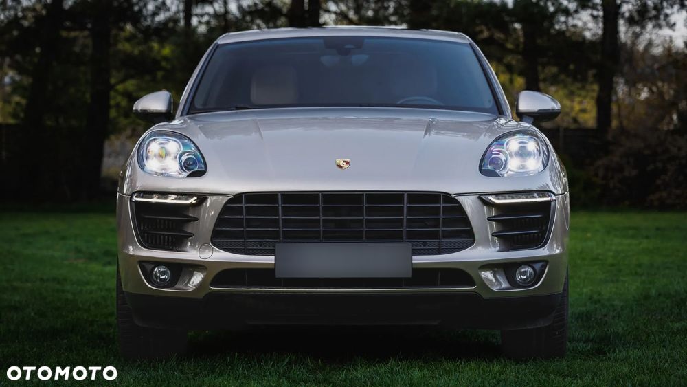 Porsche Macan - 4