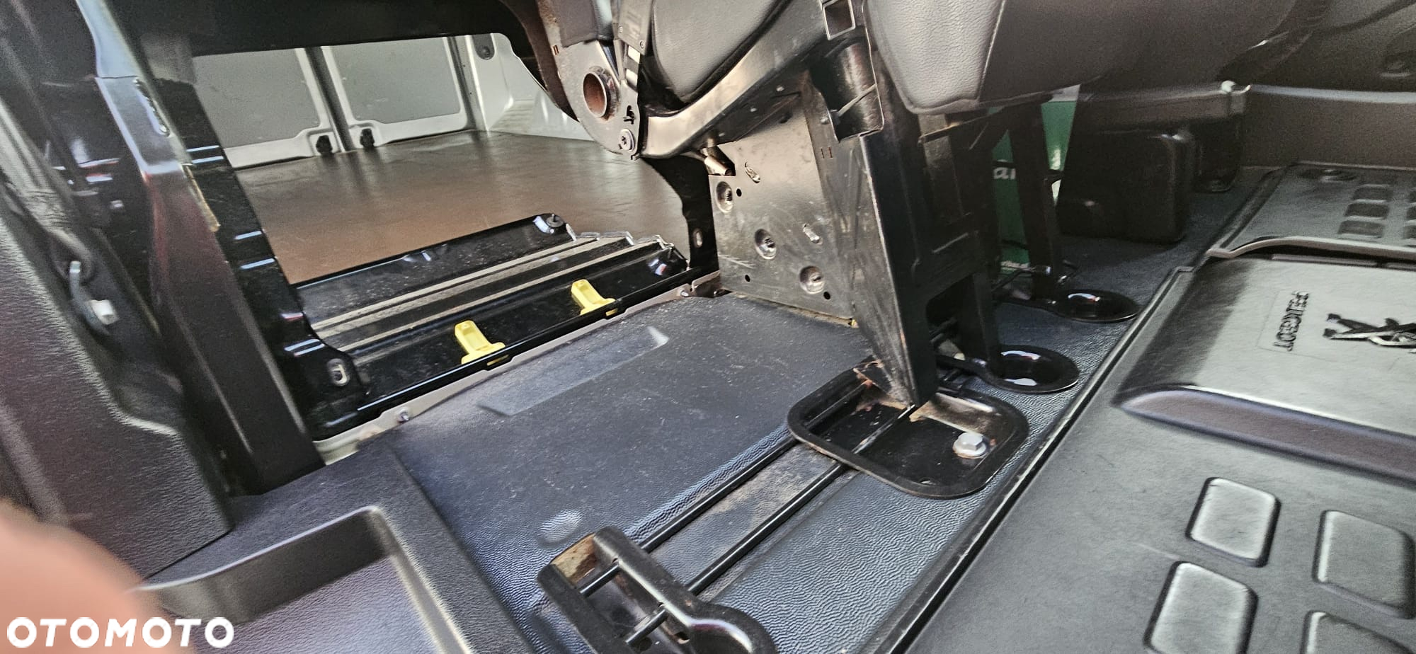 Peugeot Expert - 24