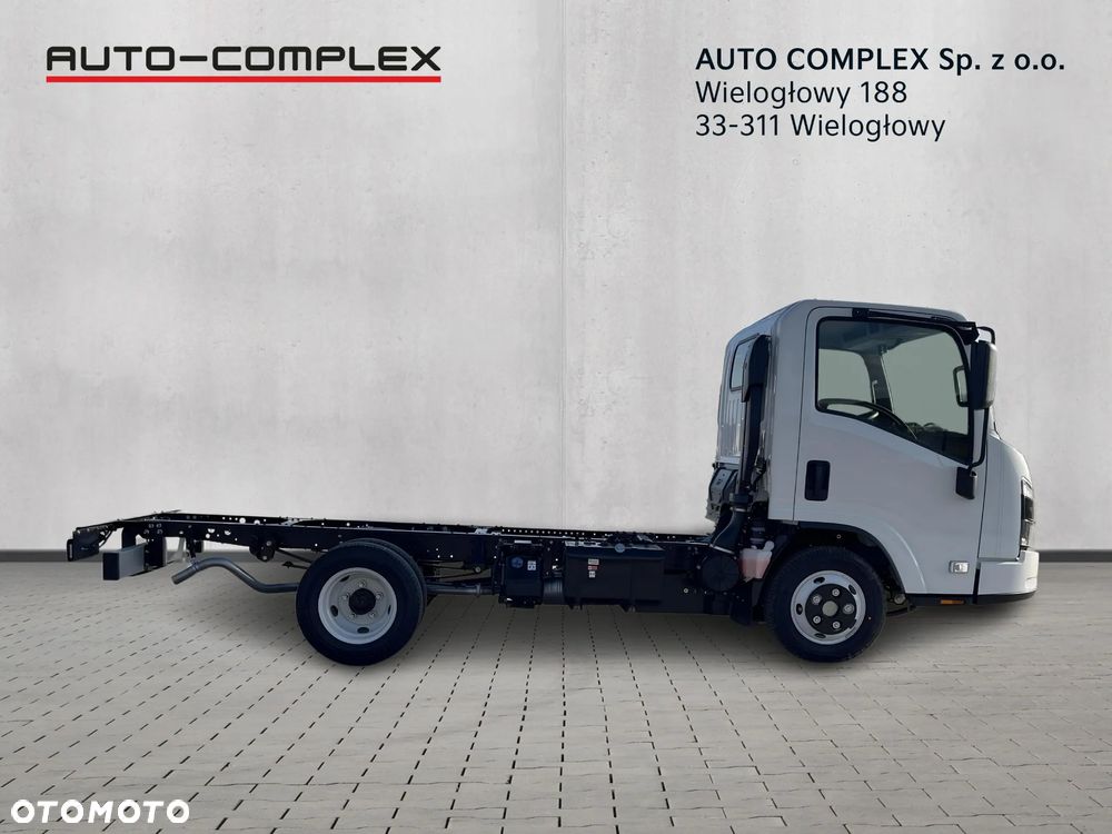 Isuzu M27 nowa generacja - 6
