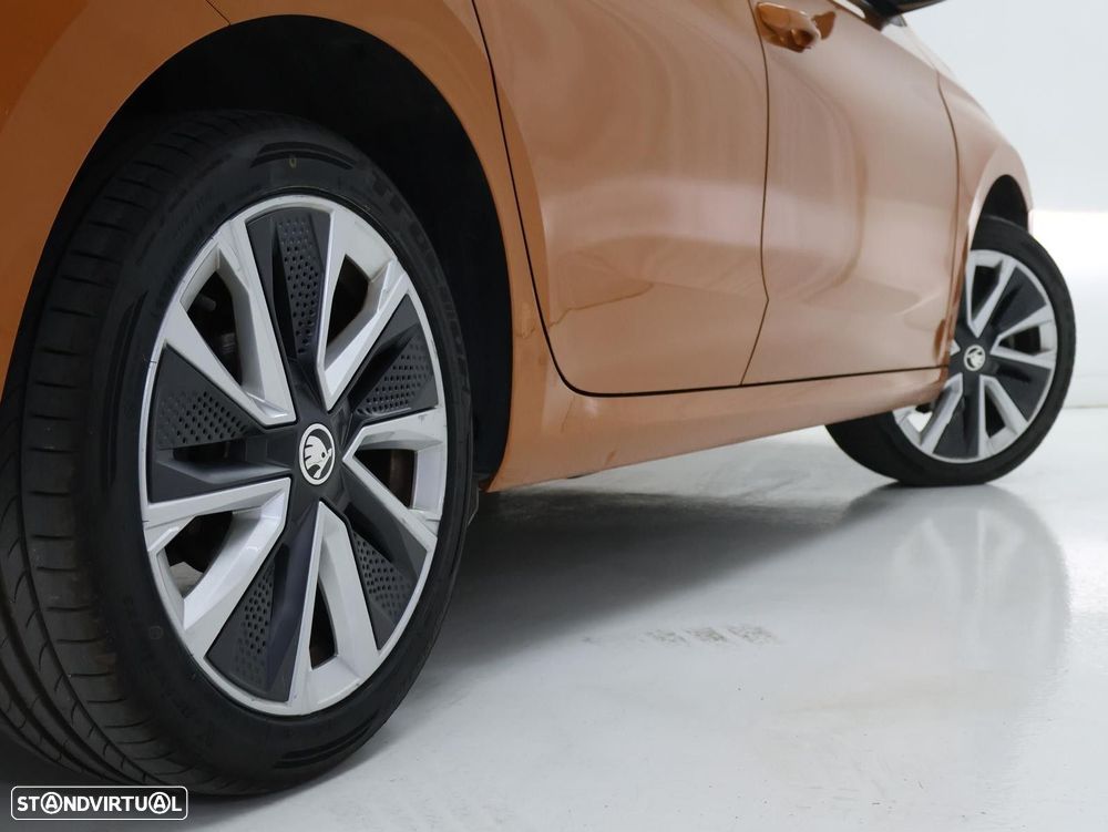 Skoda Fabia 1.0 TSI First Edition - 9
