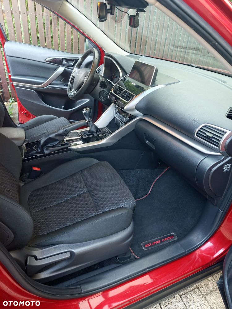 Mitsubishi Eclipse Cross 1.5 T GPF Invite Plus - 9