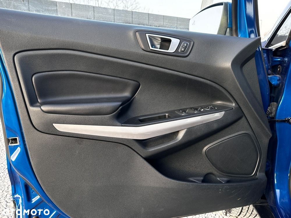 Ford EcoSport - 15