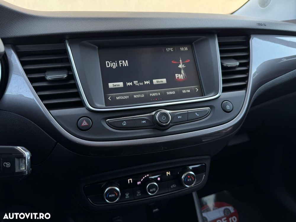 Opel Crossland - 10