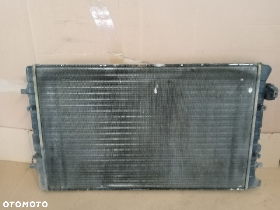 Chłodnica wody płynu VW Bora 1.9 TDI - 2