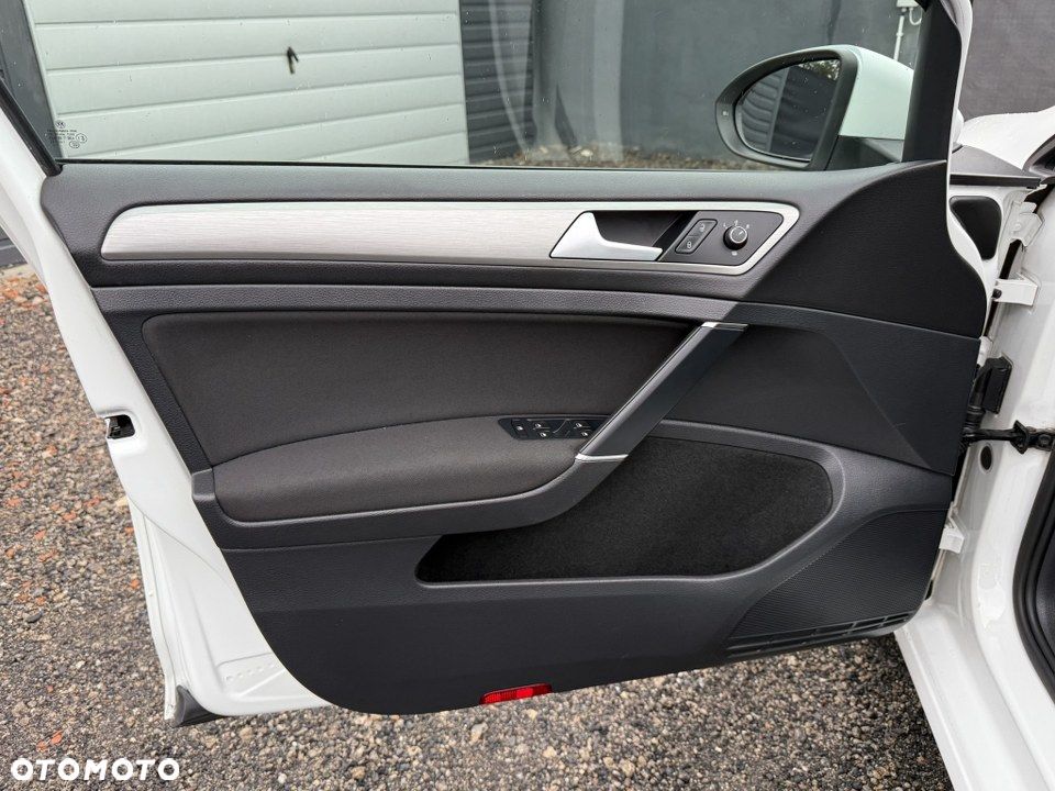 Volkswagen Golf 1.4 TSI (BlueMotion Technology) Highline - 20