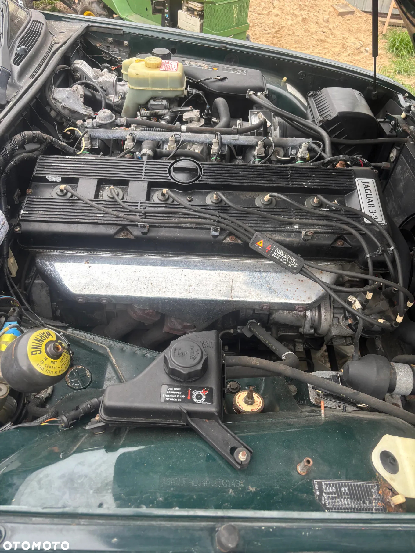 Jaguar XJ Soverign 3.2i - 15
