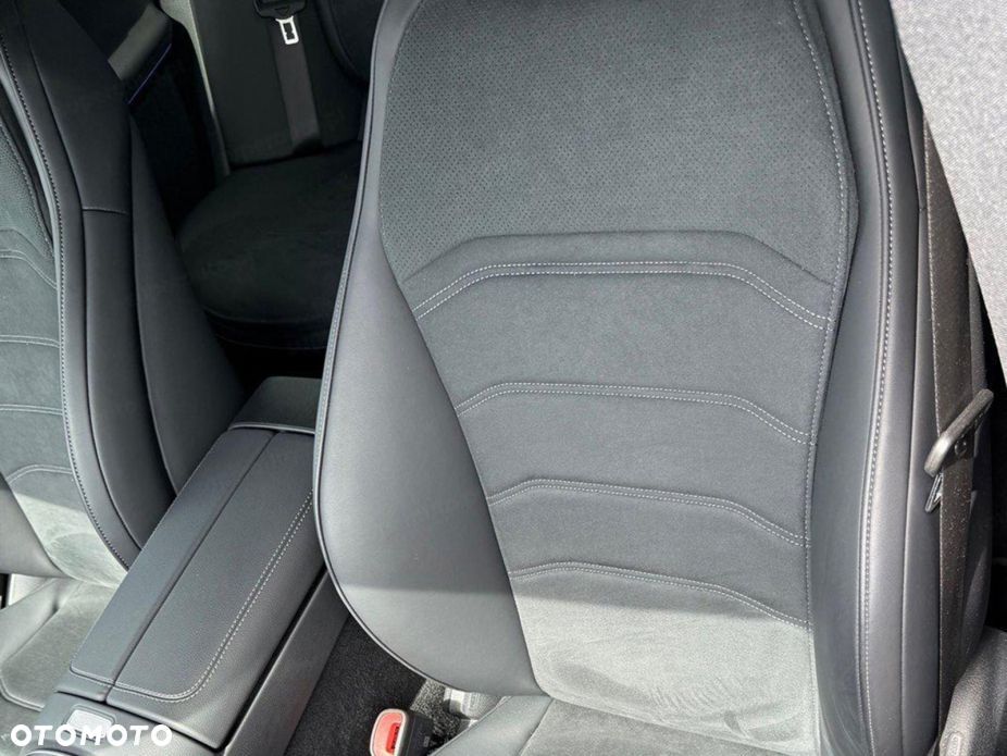 Mercedes-Benz Klasa E - 6