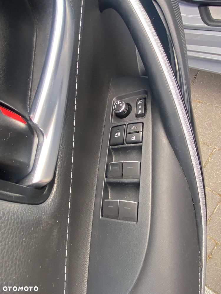 Toyota Corolla 1.8 Hybrid Comfort - 21