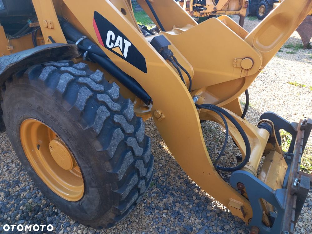 Caterpillar CAT 908H 4x4 z niemiec 2011r szufla widły szybkozłacze - 16