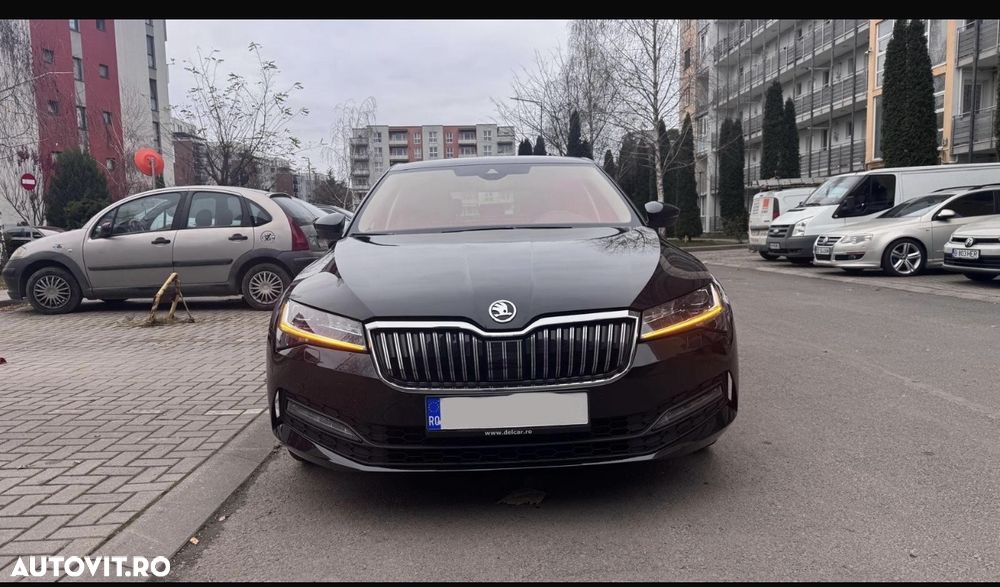 Skoda Superb 2.0 TDI DSG Style - 3
