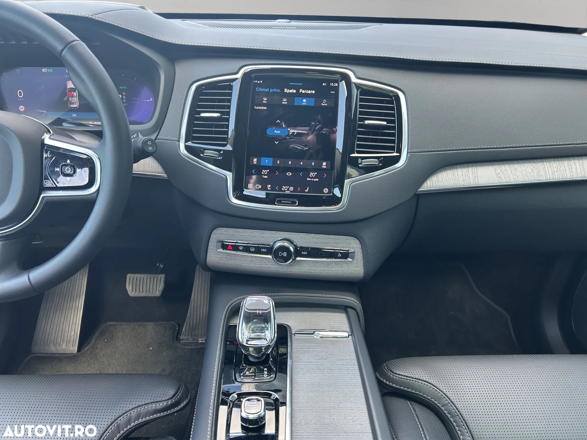 Volvo XC 90 - 15