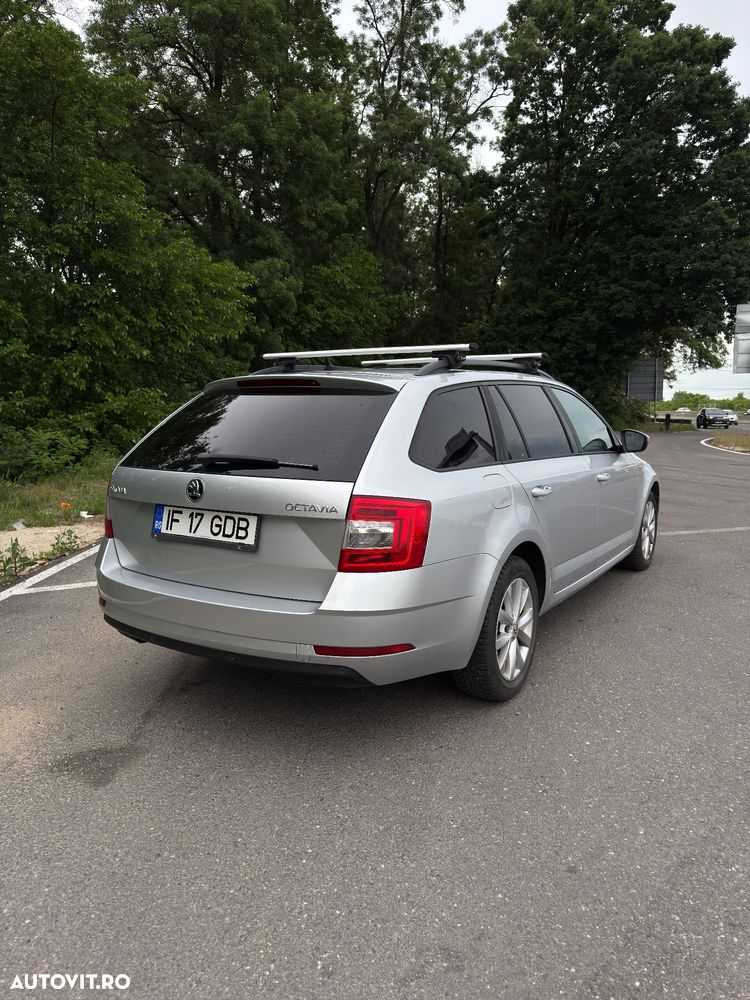 Skoda Octavia 2.0 TDI Ambition - 2