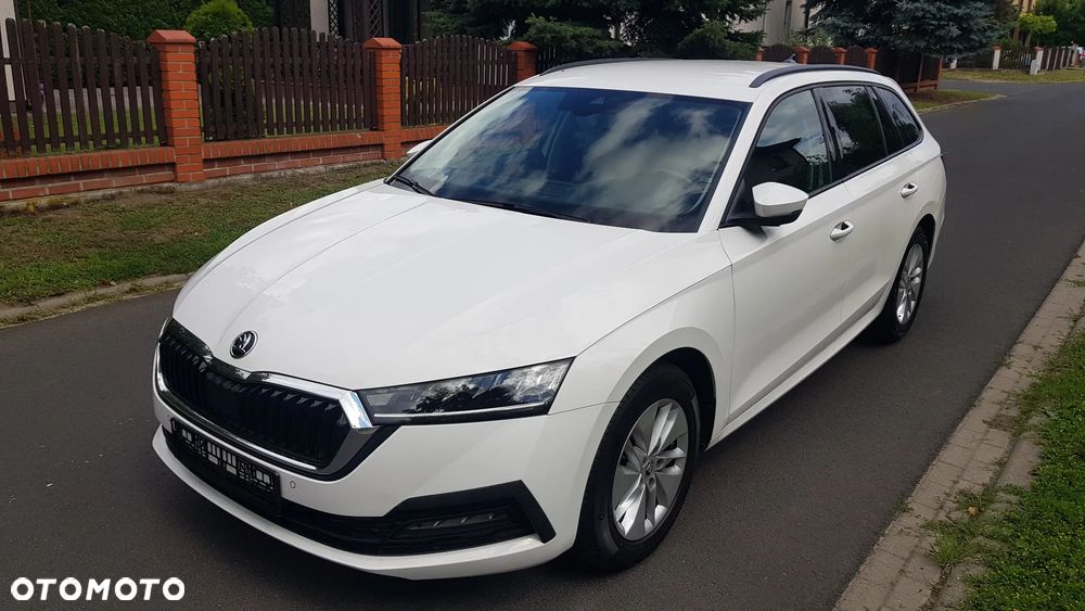 Skoda Octavia 2.0 TDI Edition Plus - 4