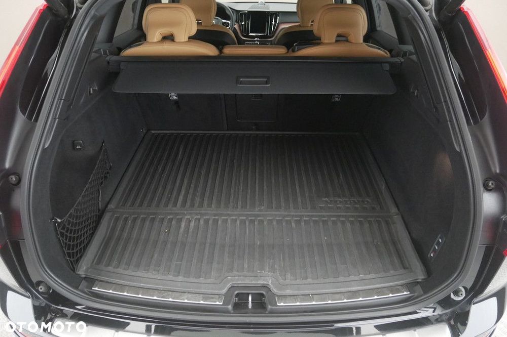 Volvo XC 60 - 16