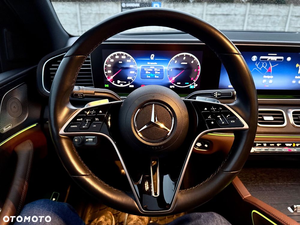 Mercedes-Benz GLE - 25