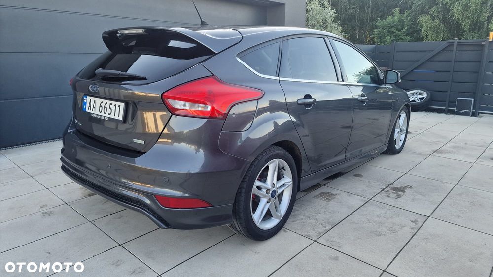 Ford Focus - 3