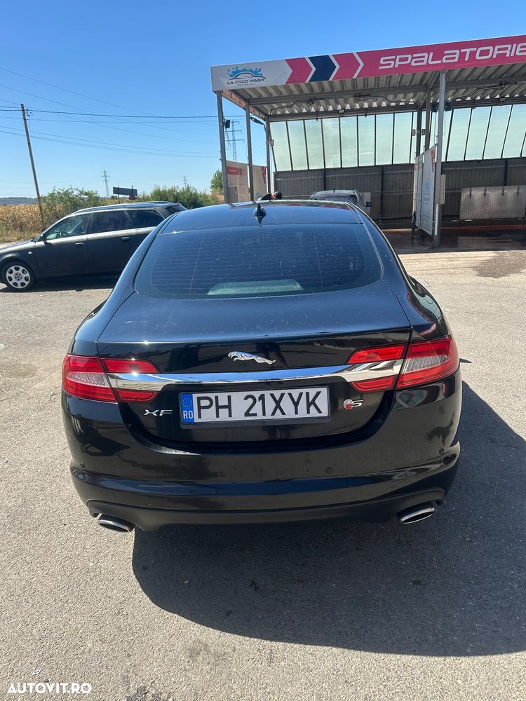 Jaguar XF 3.0 V6 Diesel S Sportbrake - 6