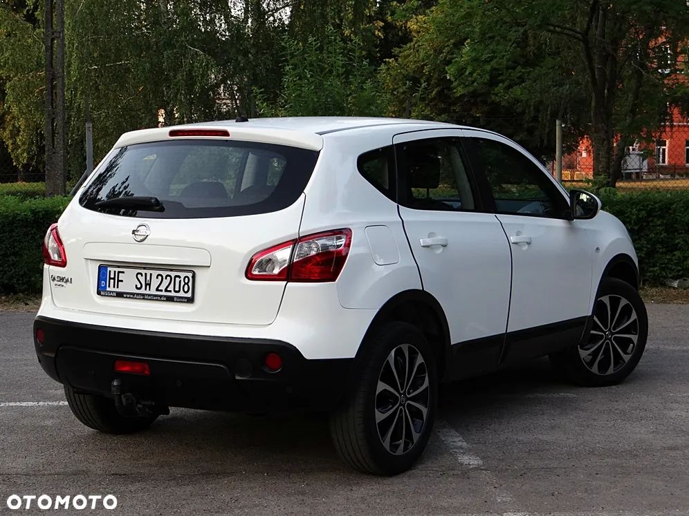 Nissan Qashqai 2.0 lounge - 14