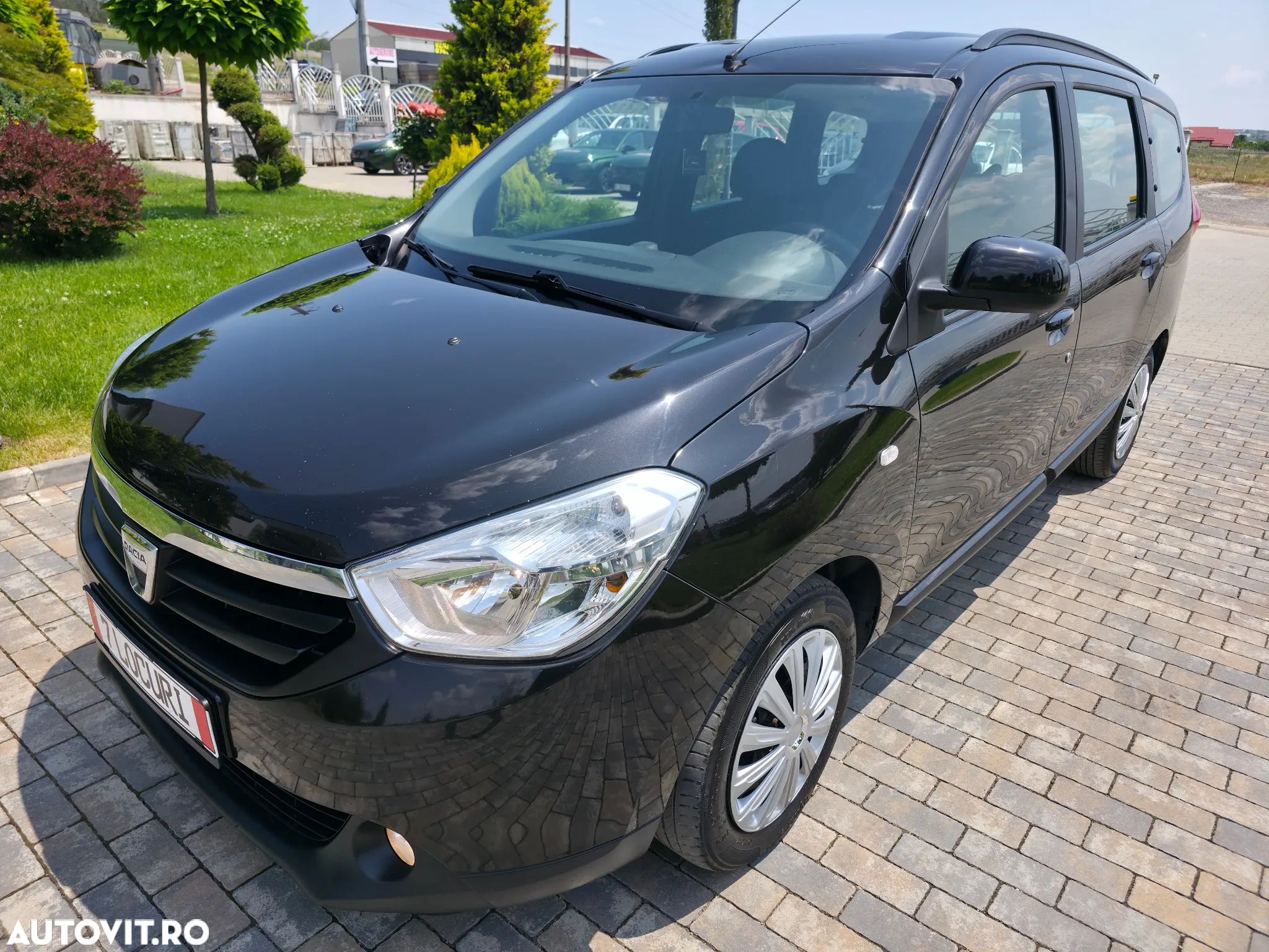 Dacia Lodgy dCi 110 Laureate - 3