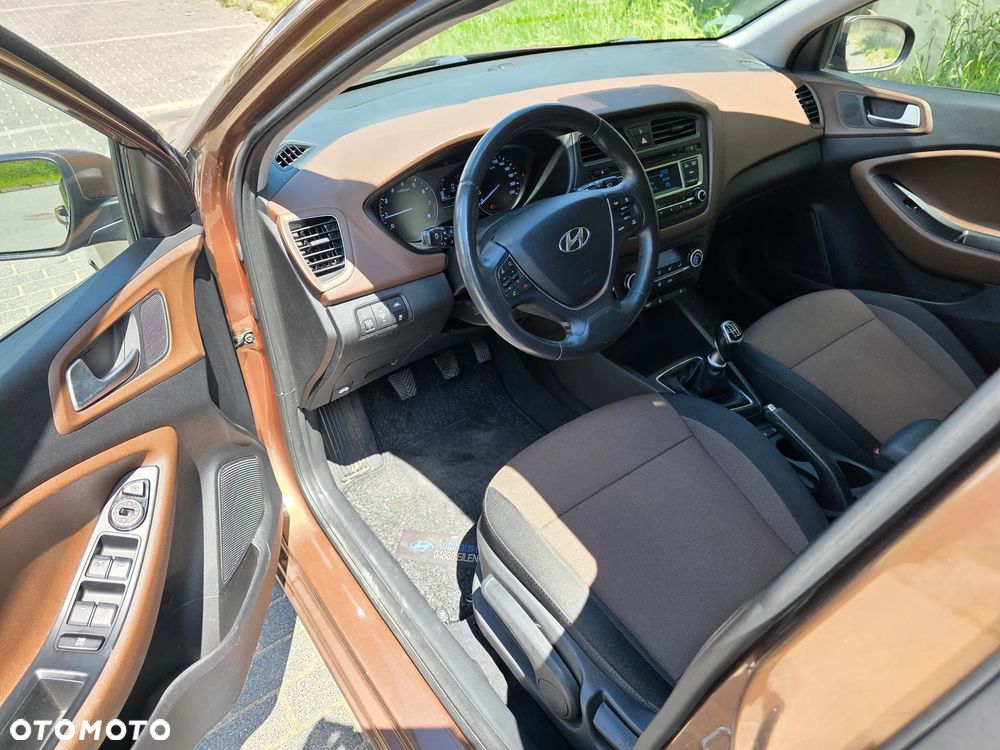 Hyundai i20 blue 1.0 T-GDI Active Trend - 17