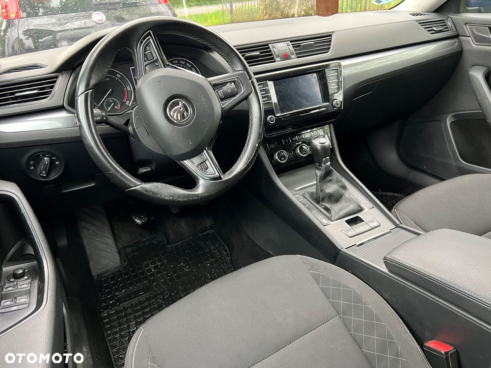 Skoda Superb 2.0 TDI Active - 13
