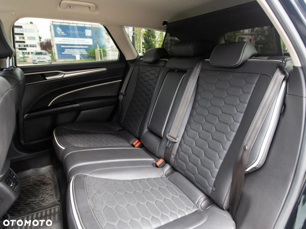 Ford Mondeo 2.0 EcoBoost STart-Stopp Autom Vignale - 25